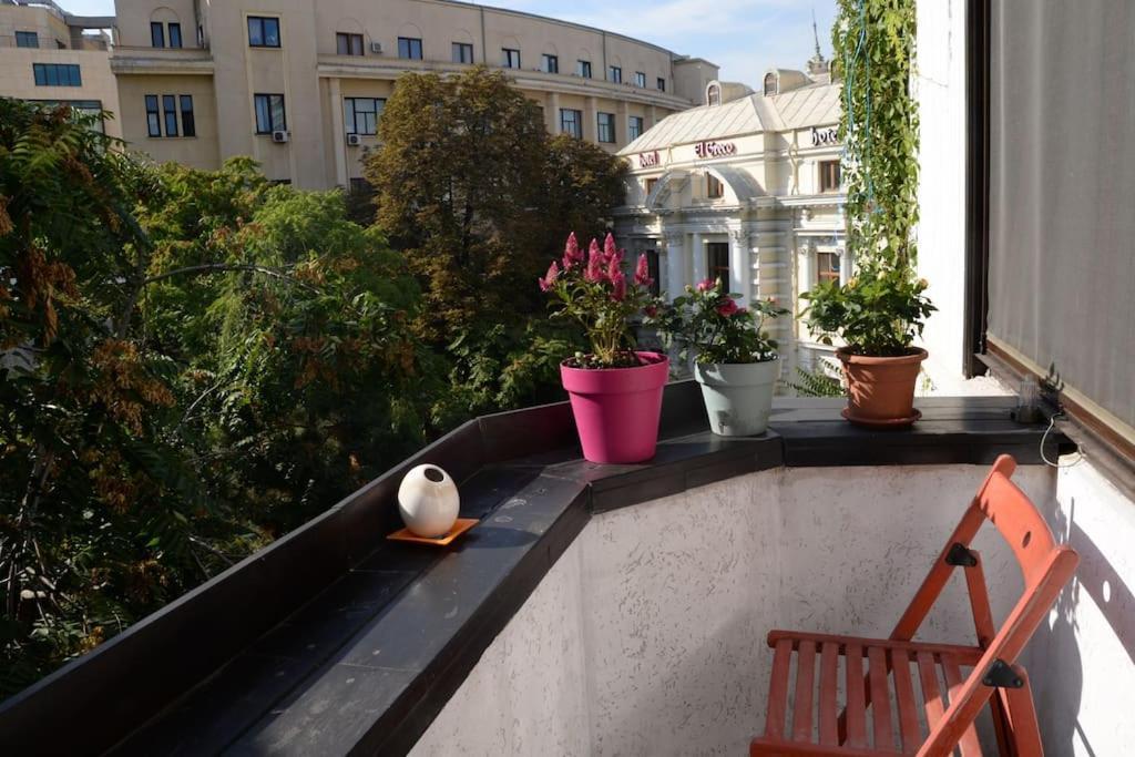 Appartamento Old Town Bohemian With Garden View Balcony *